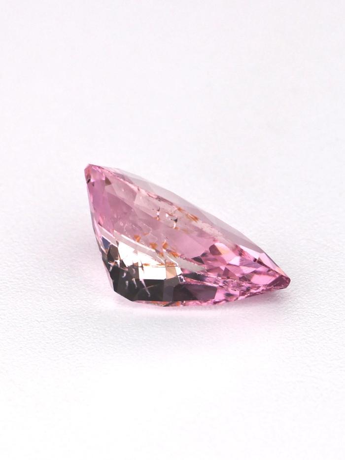 Nangi fine jewelry - pink gemstone in gold