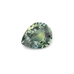 Nangi fine jewelry - green sapphire gemstone in gold