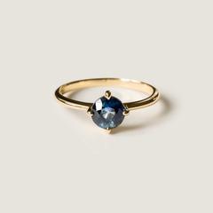 Nangi fine jewelry - teal / Peacock sapphire ring in yellow gold