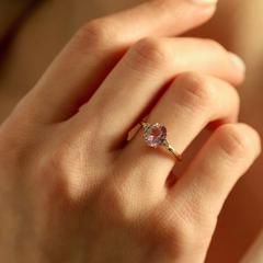 Nangi fine jewelry - pink ring in yellow gold