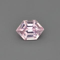 Nangi fine jewelry - pink gemstone in gold