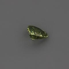 Nangi fine jewelry - green gemstone in gold