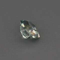 Nangi fine jewelry - blue gemstone in gold