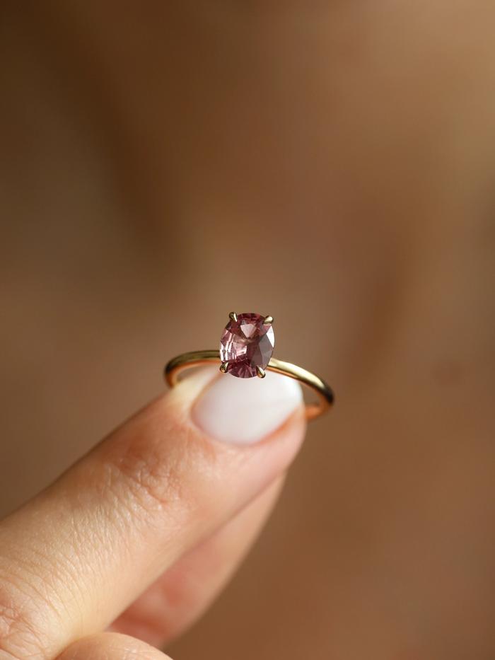 Nangi fine jewelry - pink ring in yellow gold