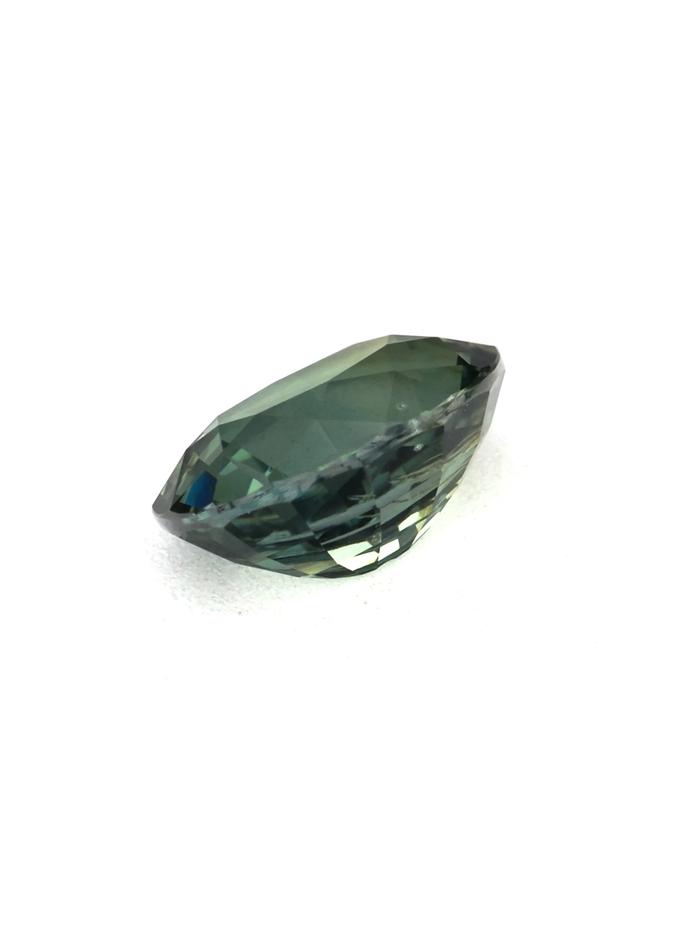 Nangi fine jewelry - green sapphire gemstone in gold