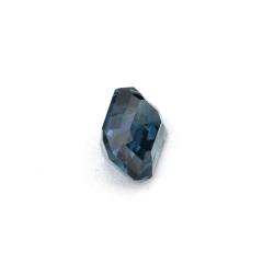 Nangi fine jewelry - blue sapphire gemstone in gold