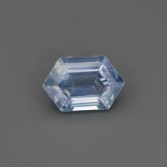 Nangi fine jewelry - blue gemstone in gold