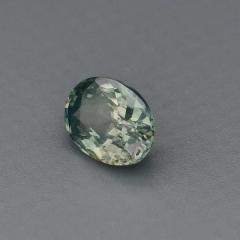 Nangi fine jewelry - green sapphire gemstone in gold