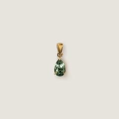 Nangi fine jewelry - green sapphire pendant in gold