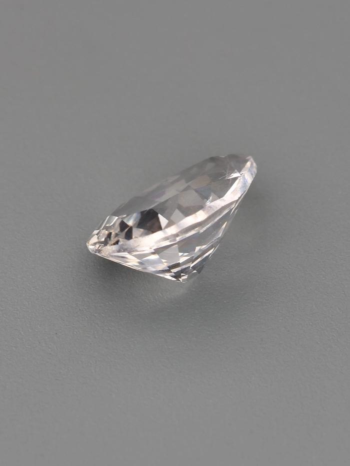 Nangi fine jewelry - champagne gemstone in gold