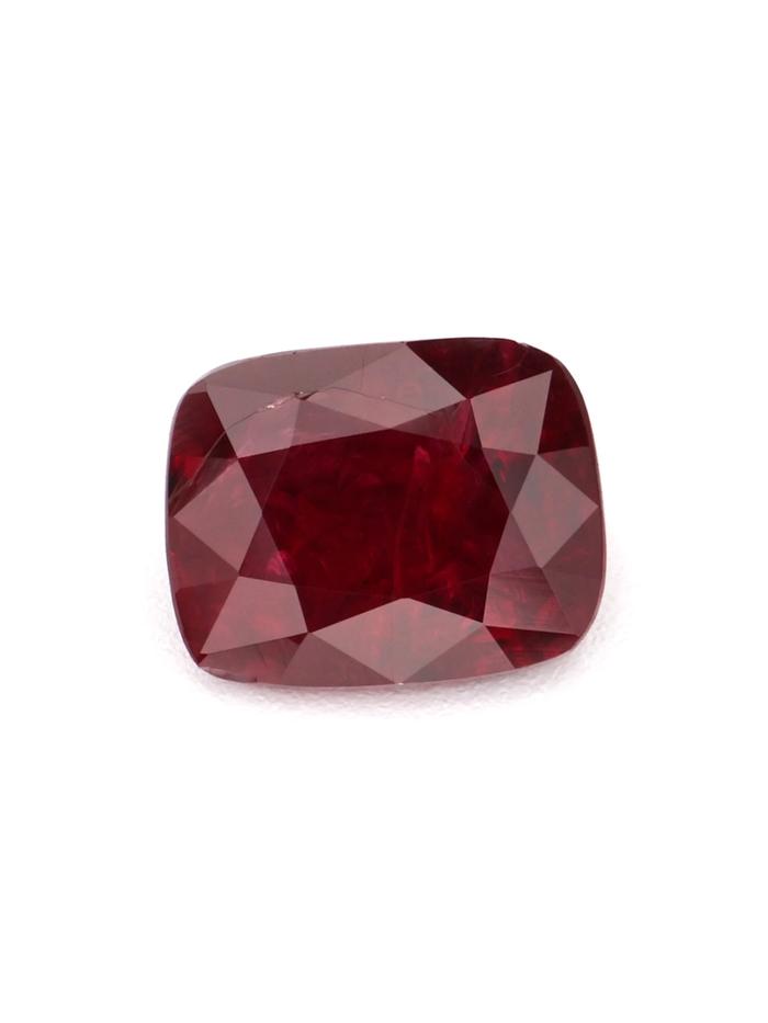 Nangi fine jewelry - red ruby gemstone in gold