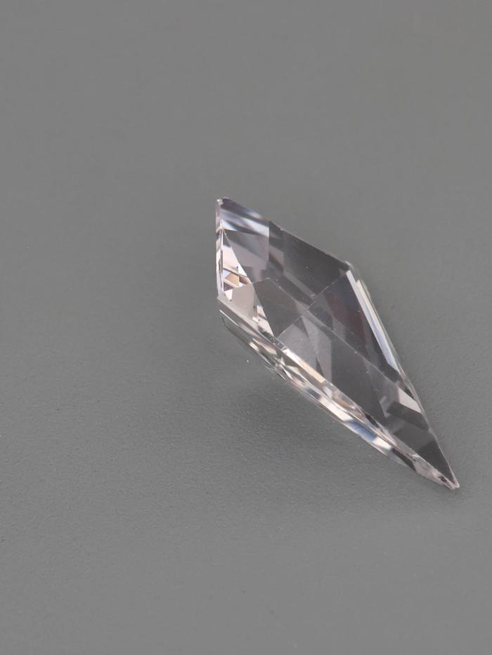 Nangi fine jewelry - champagne gemstone in gold