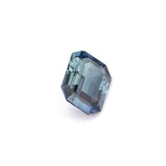 Nangi fine jewelry - blue sapphire gemstone in gold
