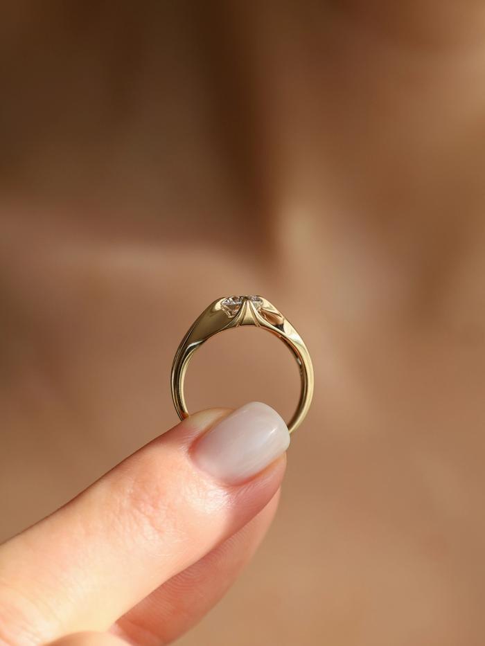 Nangi fine jewelry - ring in gold