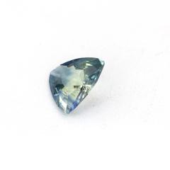 Nangi fine jewelry - blue gemstone in gold