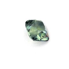 Nangi fine jewelry - green gemstone in gold