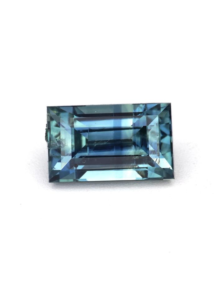 Nangi fine jewelry - blue gemstone in gold