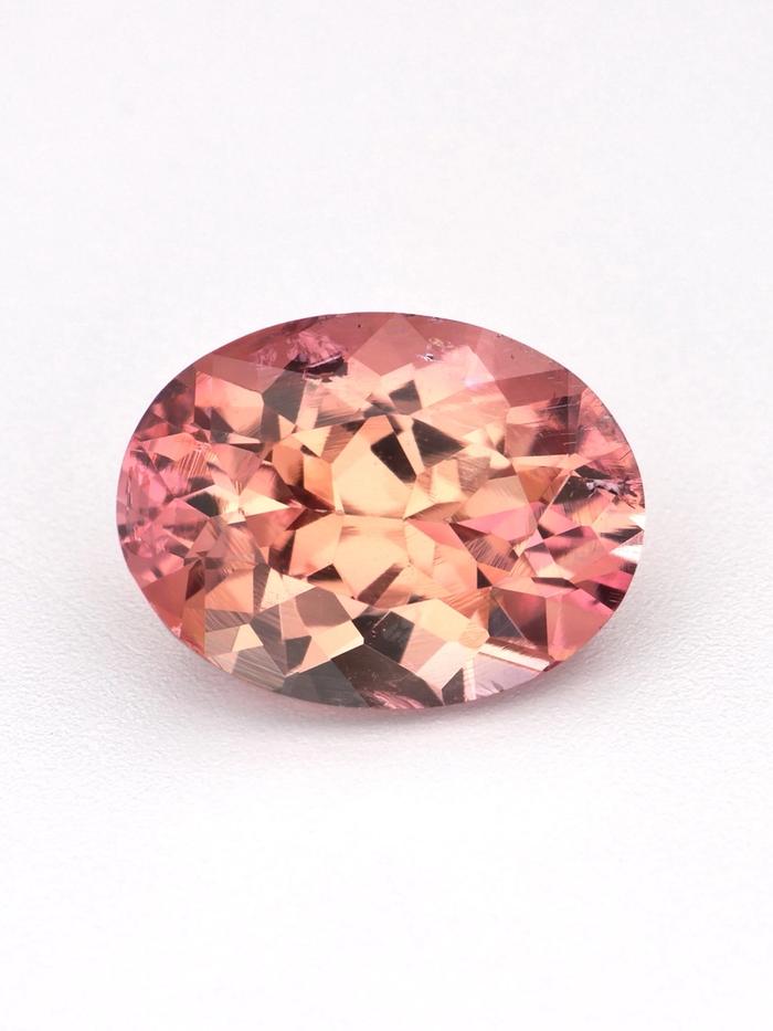 Nangi fine jewelry - pink gemstone in gold