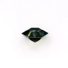 Nangi fine jewelry - green sapphire gemstone in gold