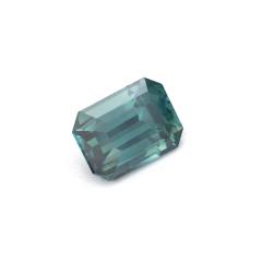 Nangi fine jewelry - green sapphire gemstone in gold