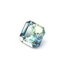 Nangi fine jewelry - teal / Peacock gemstone in gold