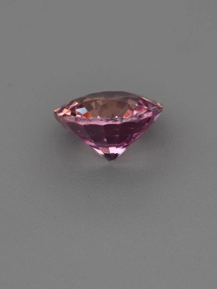 Nangi fine jewelry - pink gemstone in gold
