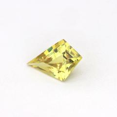 Nangi fine jewelry - yellow gemstone in gold