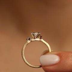 Nangi fine jewelry - ring in yellow gold