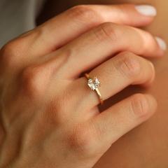 Nangi fine jewelry - pink ring in yellow gold