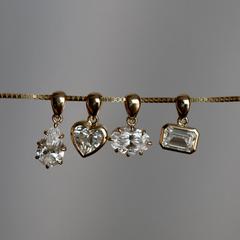 Nangi fine jewelry - white lab-grown diamond pendant in yellow gold