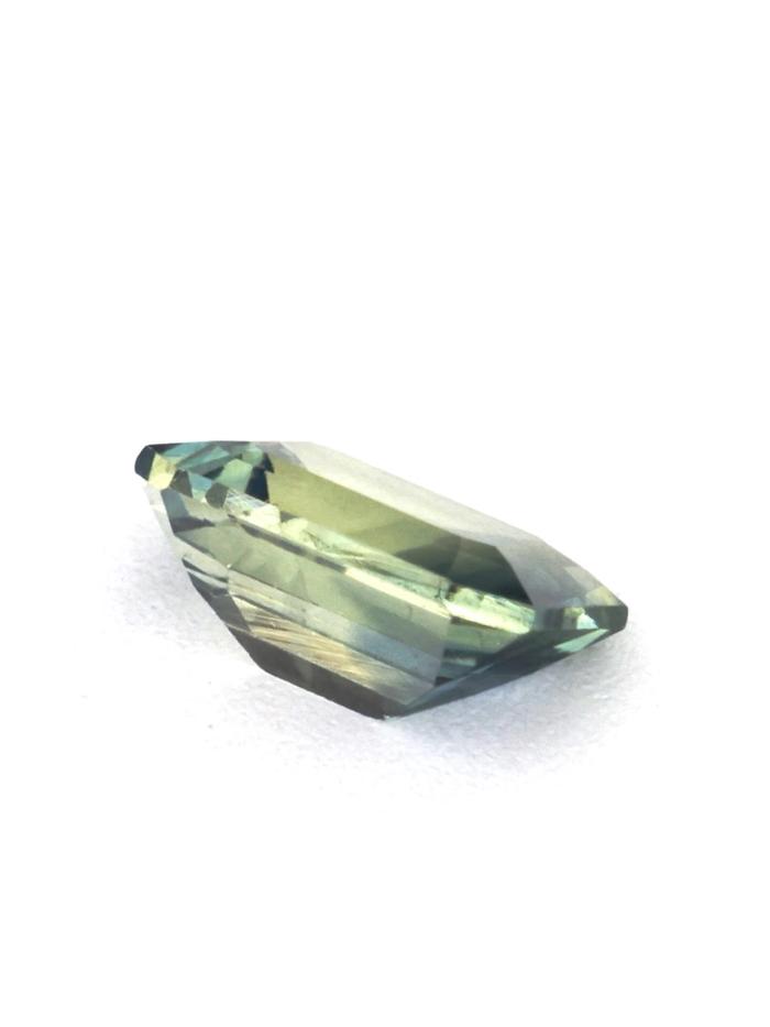 Nangi fine jewelry - teal / Peacock gemstone in gold
