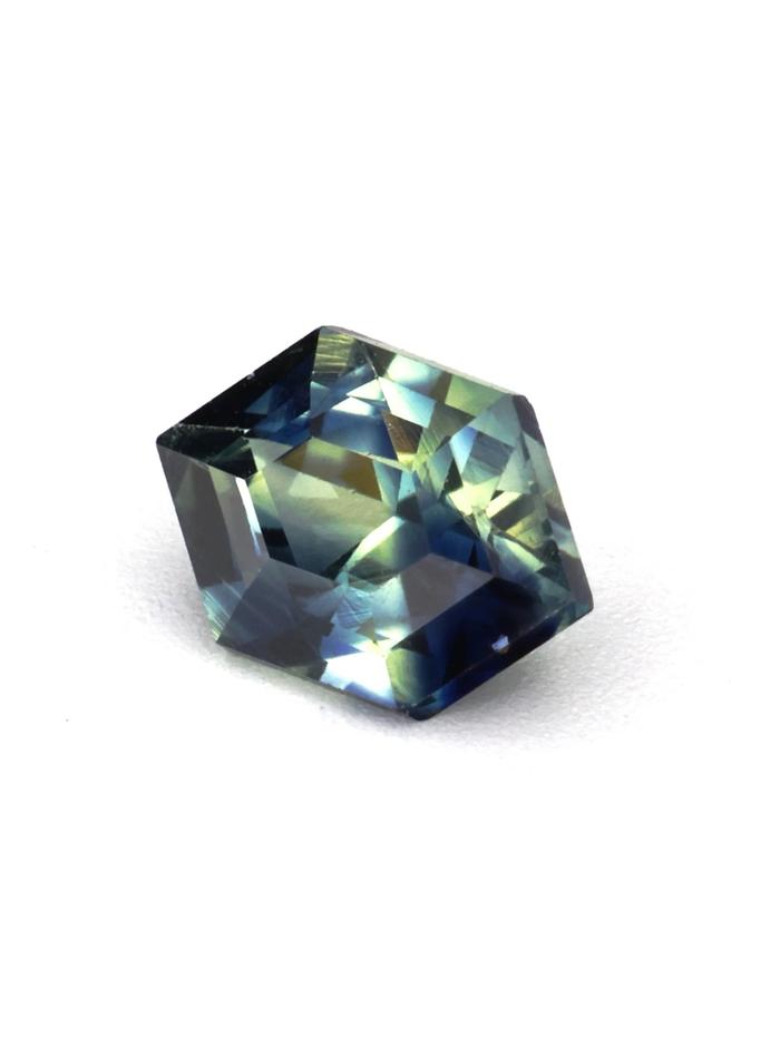 Nangi fine jewelry - teal / Peacock gemstone in gold