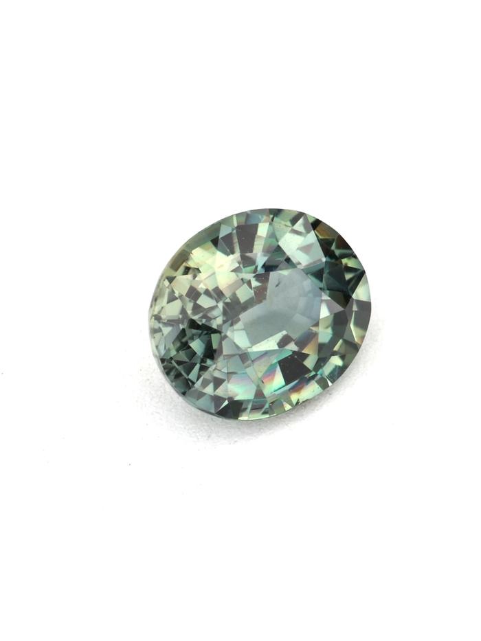 Nangi fine jewelry - green gemstone in gold