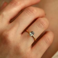 Nangi fine jewelry - grey ring in yellow gold