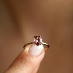 Nangi fine jewelry - pink ring in yellow gold