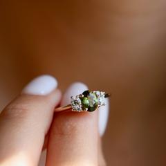 Nangi fine jewelry - green ring in gold