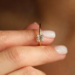 Nangi fine jewelry - pink ring in yellow gold