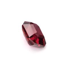 Nangi fine jewelry - red ruby gemstone in gold