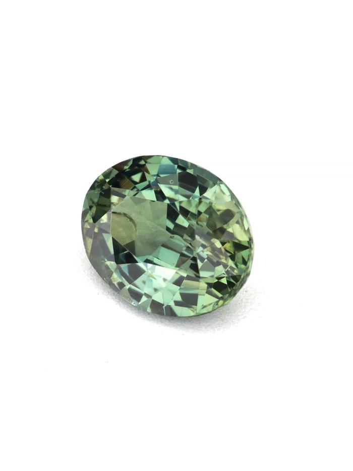 Nangi fine jewelry - green sapphire gemstone in gold