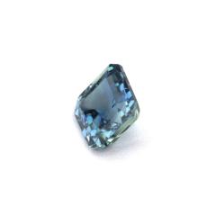 Nangi fine jewelry - blue gemstone in gold