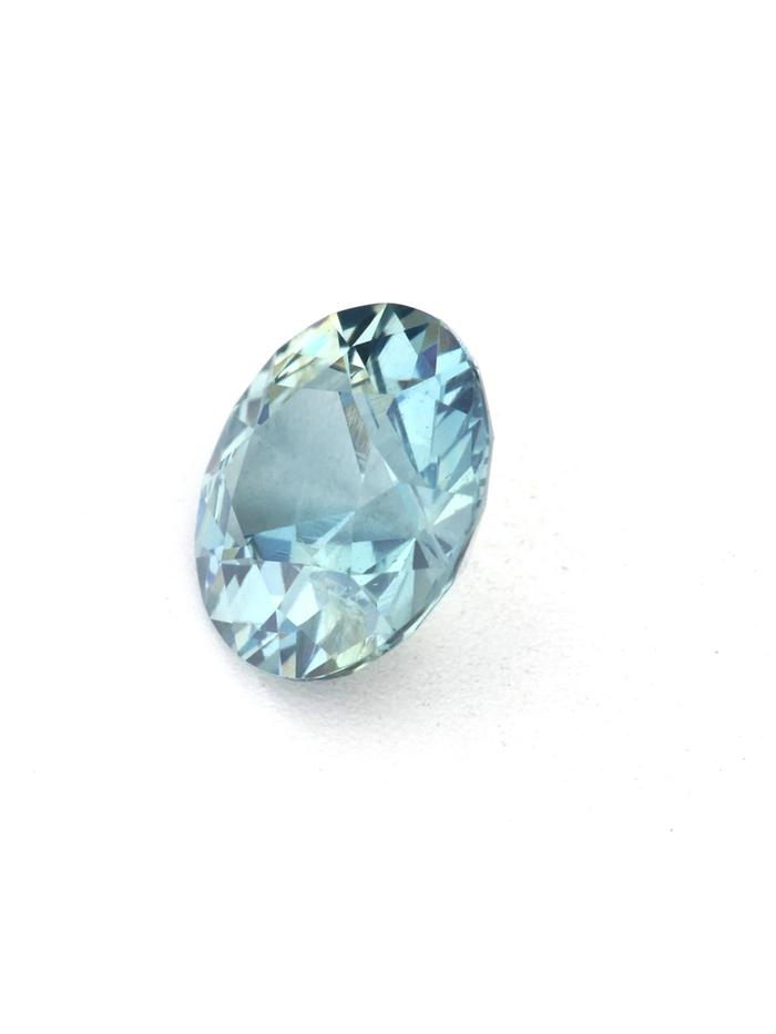 Nangi fine jewelry - blue gemstone in gold