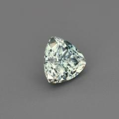 Nangi fine jewelry - green gemstone in gold