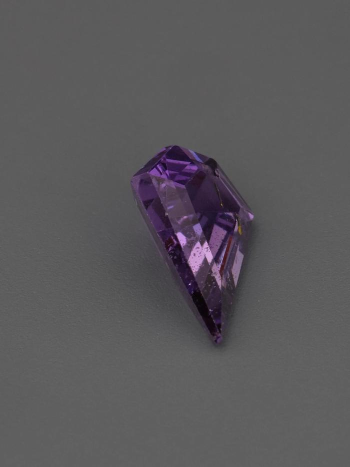 Nangi fine jewelry - purple gemstone in gold