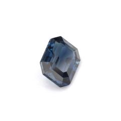 Nangi fine jewelry - blue sapphire gemstone in gold