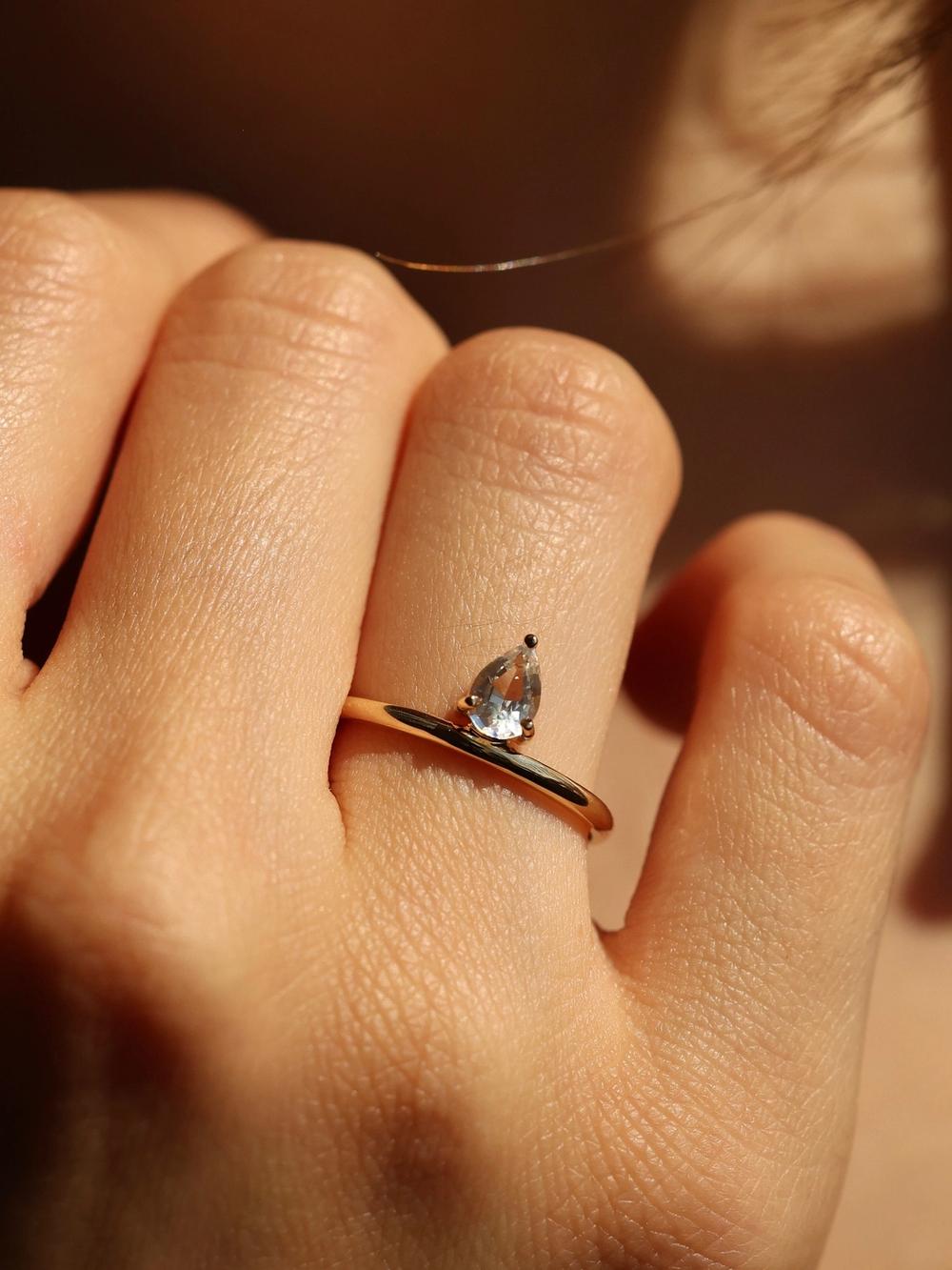 Drop Dead Rainbow Moonstone