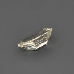 Nangi fine jewelry - champagne gemstone in gold