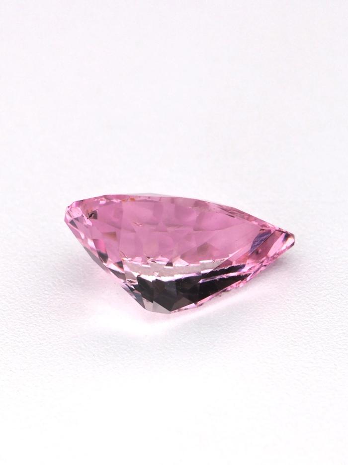 Nangi fine jewelry - pink gemstone in gold