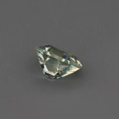 Nangi fine jewelry - blue gemstone in gold