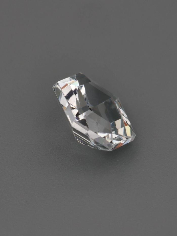Nangi fine jewelry - champagne gemstone in gold