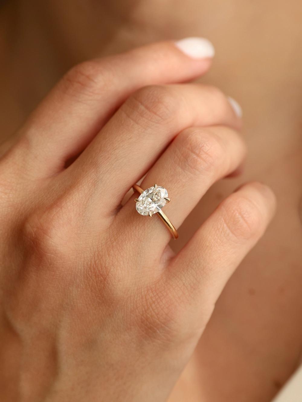 Big Oval Swan (2,00 carat) 